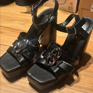 Zara size 8 Black Platform Sandals with Silver Accents